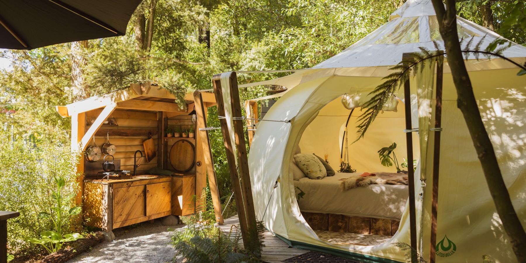 Canopy glamping clearance